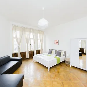 Apartman Tesnov